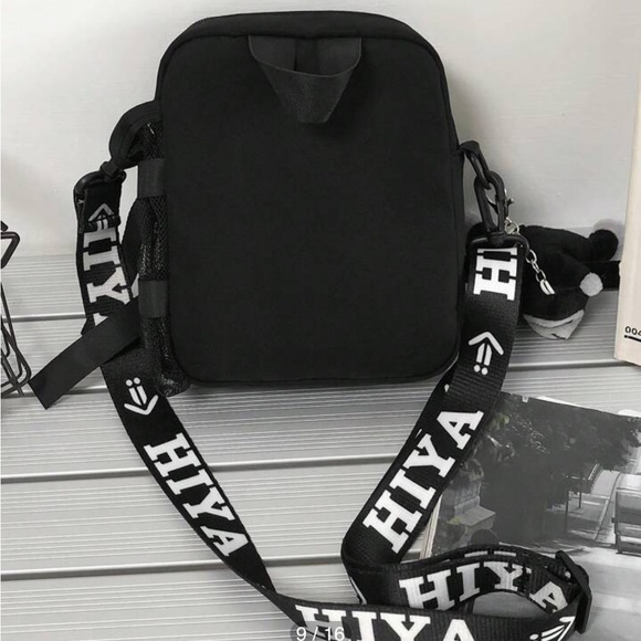 Adjustable crossbody/ shoulder small bag - Picture 2 of 7